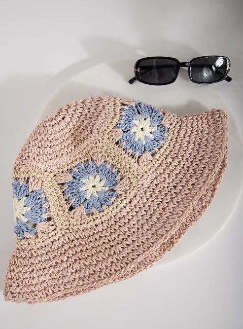 Crochet Bucket Hat with Pink Pattern