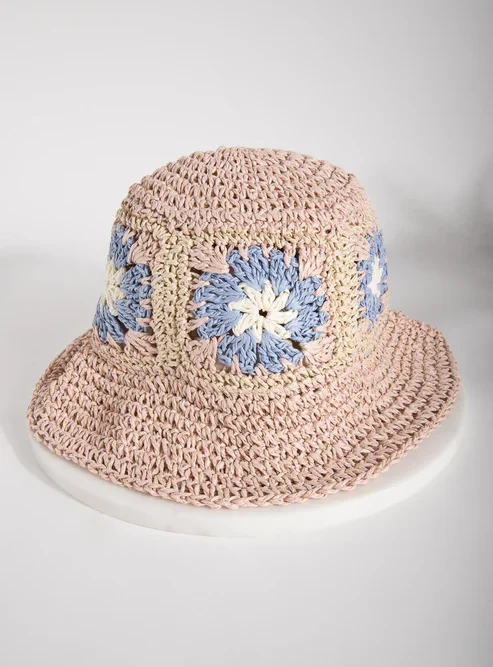 Crochet Bucket Hat with Pink Pattern - Image 3