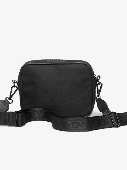 Karl Kani Signature Essential Messenger Bag Black - Image 3