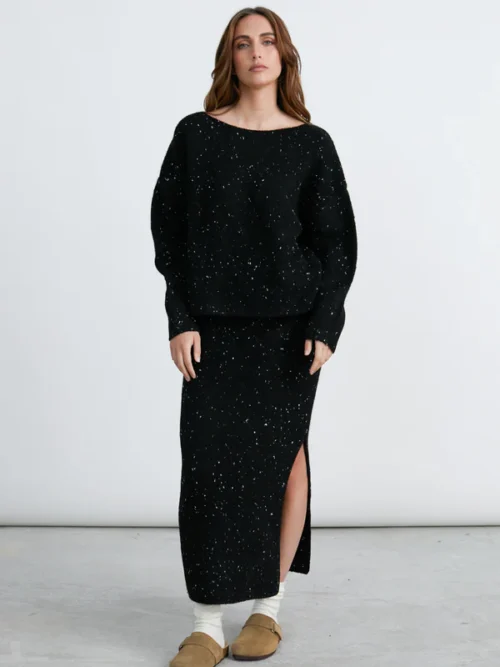 Womens Sweater In Black - Image 3