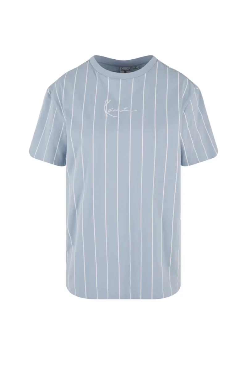 το karl kani t-shirt σε μπλε απόχρωση με ρίγα ανδρικό κοντομάνικο μπλουζάκι με επιγραφή της εταιρείας στο μπροστινό μέρος