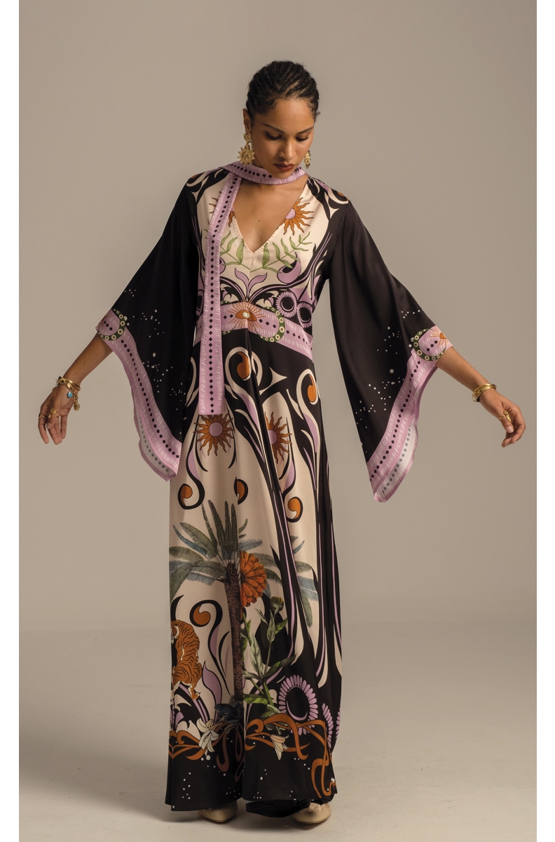 γυναικείο φόρεμα σε σατέν ύφασμα από την Peace and chaos, ancestress dress silky
