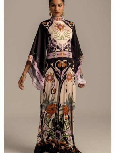 γυναικείο φόρεμα σε σατέν ύφασμα από την Peace and chaos, ancestress dress silky
