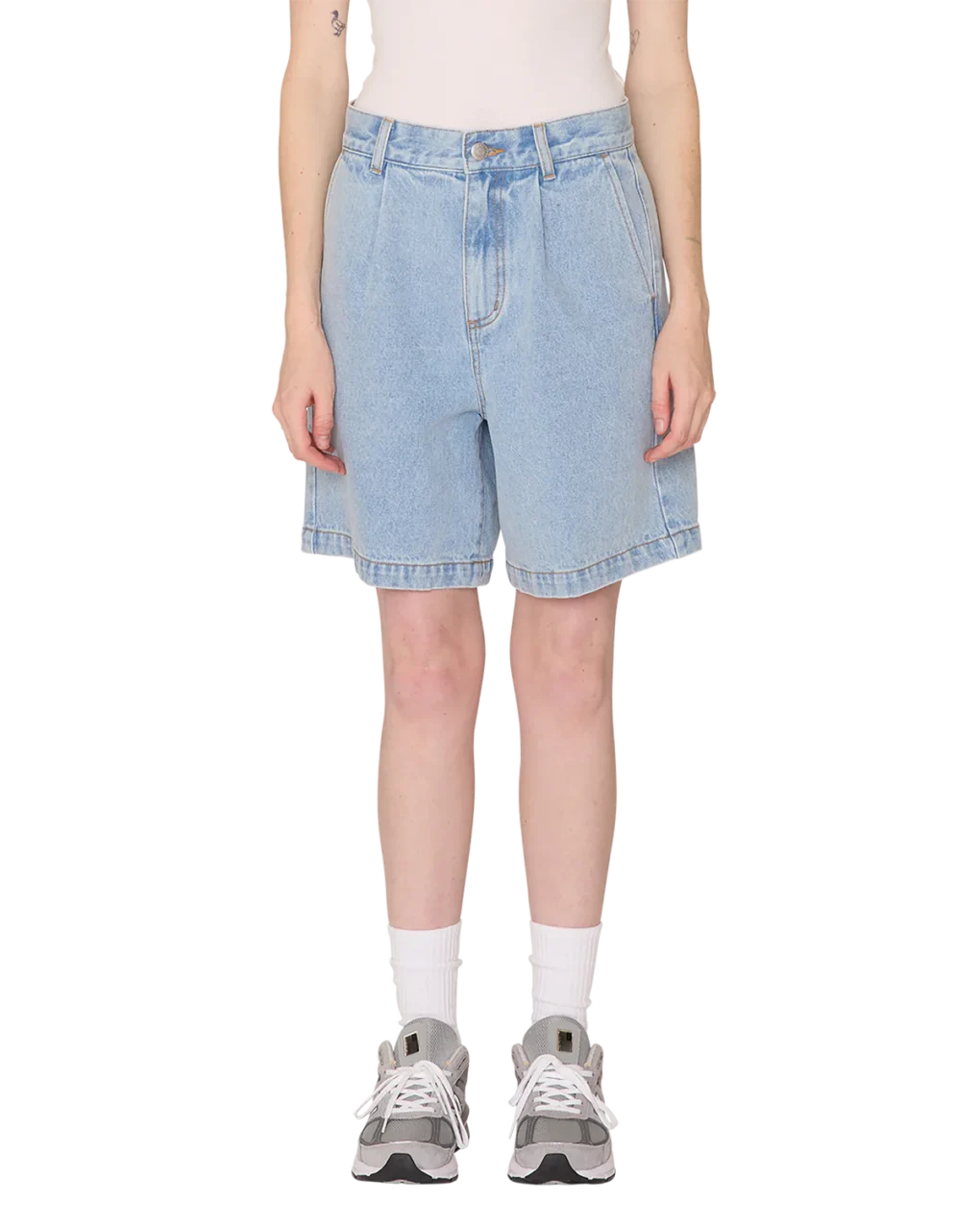 γυναικεία τζιν βερμούδα από την obey, eli II denim pleated short