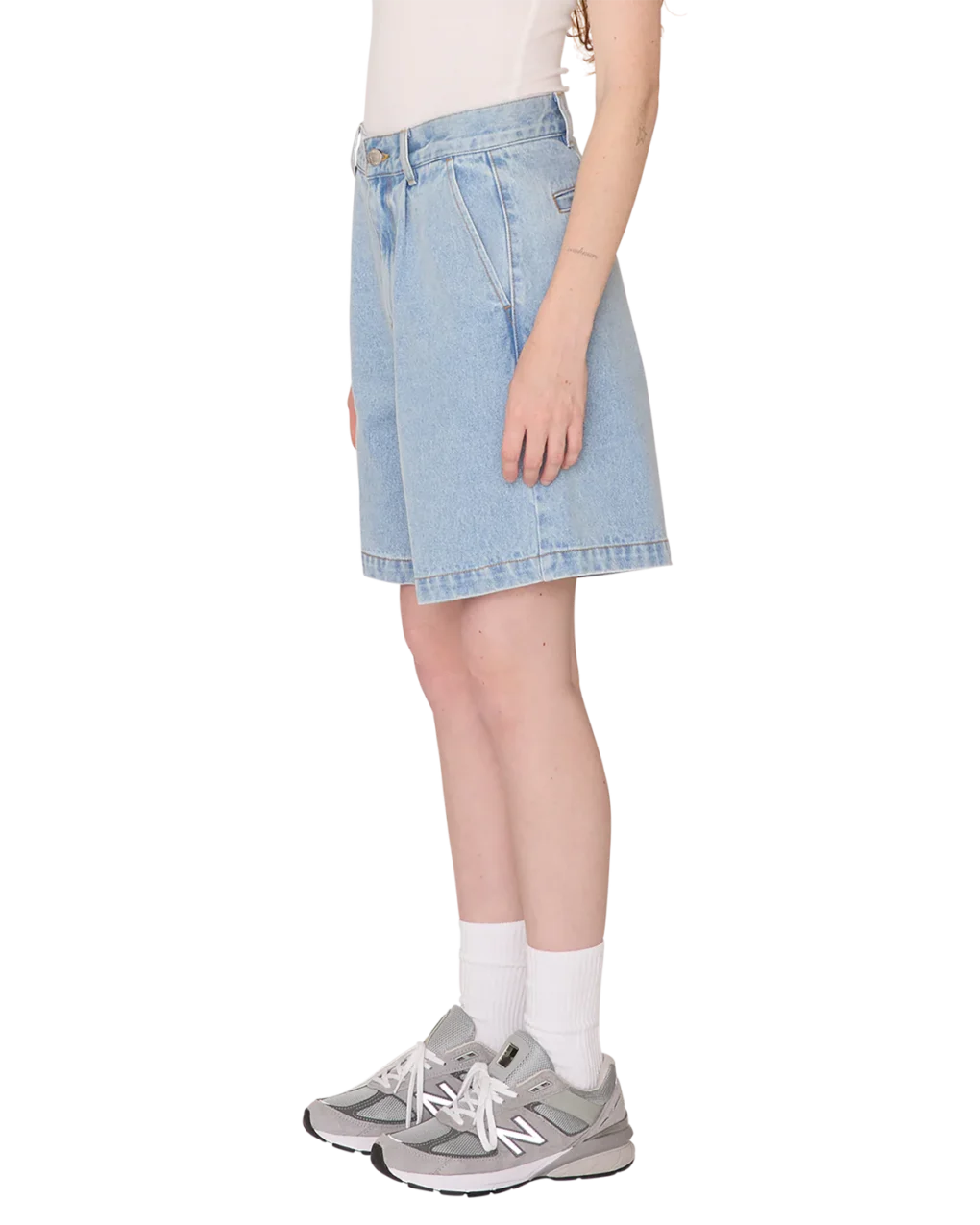 γυναικεία τζιν βερμούδα από την obey, eli II denim pleated short