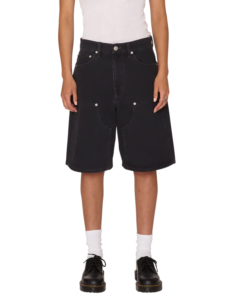 γυναικεία βερμούδα σε μαύρο χρώμα από την obey, shift panel short