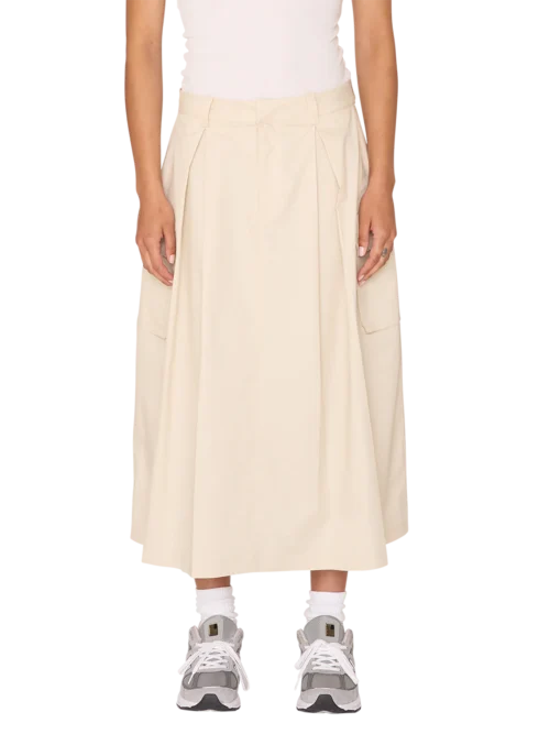 γυναικεία cargo φούστα σε μπεζ χρώμα από την obey, surface cargo skirt