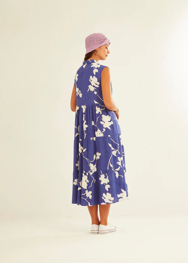 γυναικείο αμάνικο φόρεμα blue silhouette από την xantic