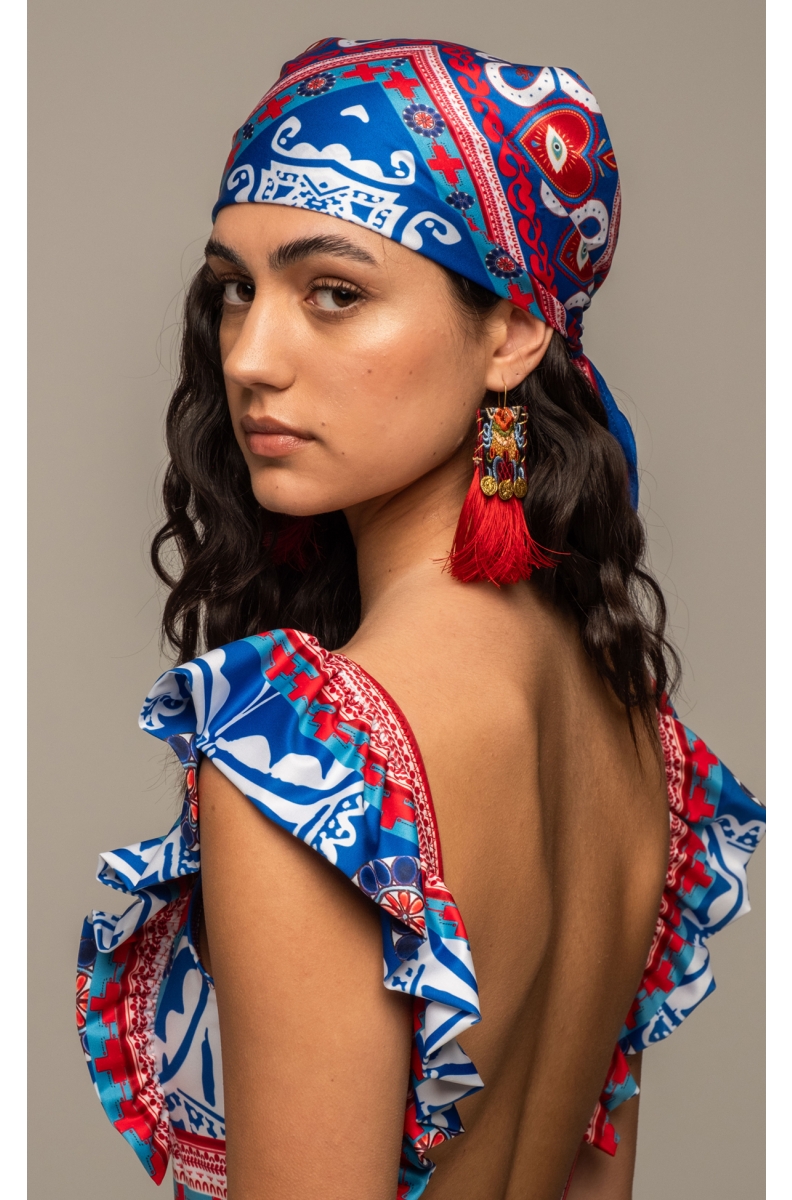 γυναικείο μαντήλι από την Peace and chaos, milagros scarf