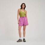 γυναικεία βερμούδα σε ροζ χρώμα από την santa cruz, venice swimshorts