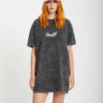 γυναικείο κοντομάνικο φόρεμα volcom alix tee σε γκρι χρώμα