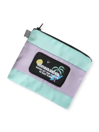 τσαντάκι με διάφορα χρώματα από την we ride local, roamers small pouch
