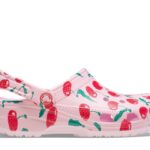 σαμπό σε ροζ χρώμα με σχέδιο κεράσια από την crocs, classic fresh fruits clog cherry