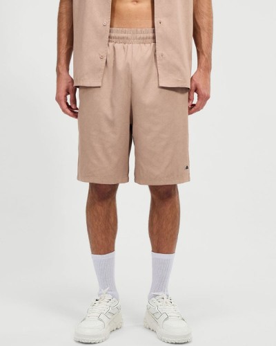 ανδρική βερμούδα σε μπεζ χρώμα από την ellesse, ravello short beige