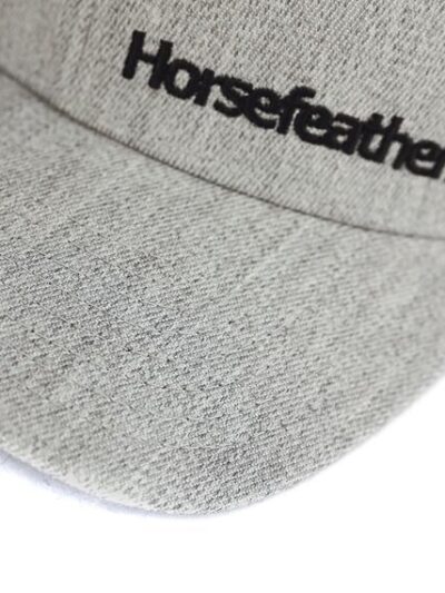 καπέλο σε γκρι χρώμα από την horsefeathers, beckett cap