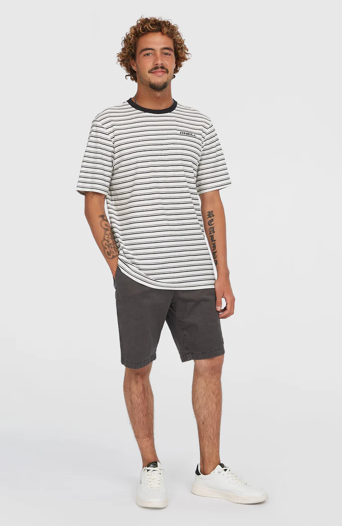 ανδρική βερμούδα σε γκρι χρώμα από την o'neill, essentials chino shorts