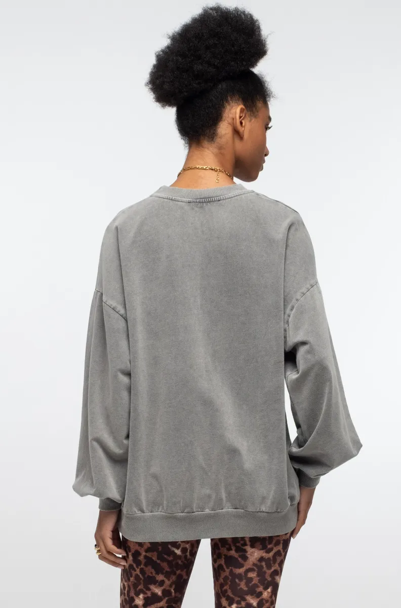 γυναικείο φούτερ χωρίς κουκούλα από την peace and chaos, mindfulness sweater