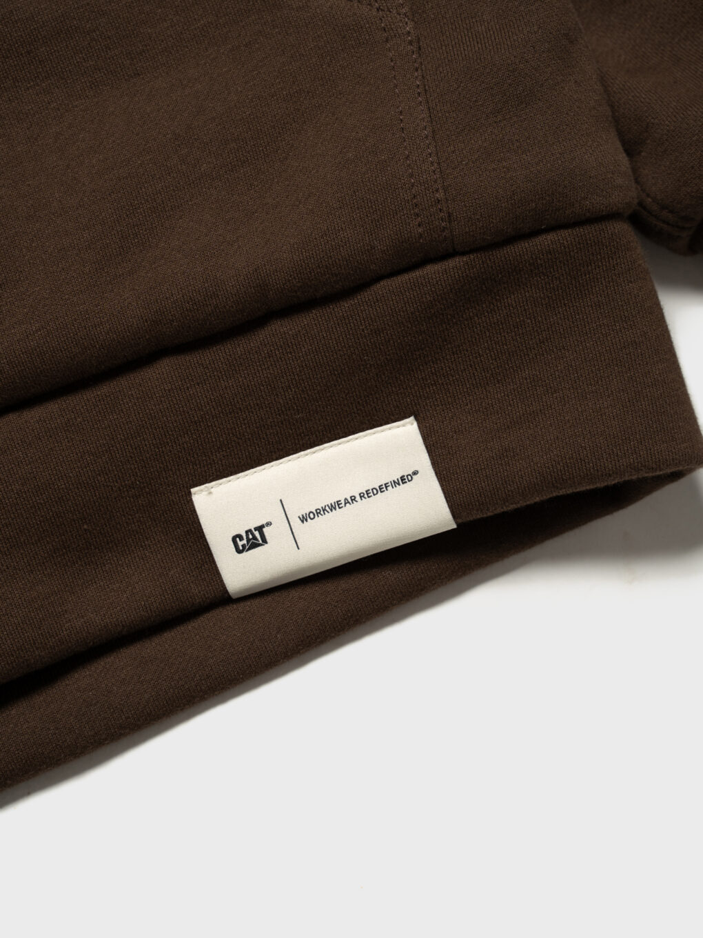 ανδρικό μπουφάν με επένδυση σε καφέ χρώμα από την CAT, padded fleece jacket