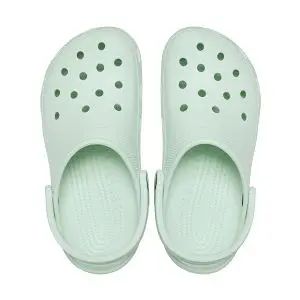 παιδικά σαμπό σε χρώμα μέντας από την crocs, classic clog t