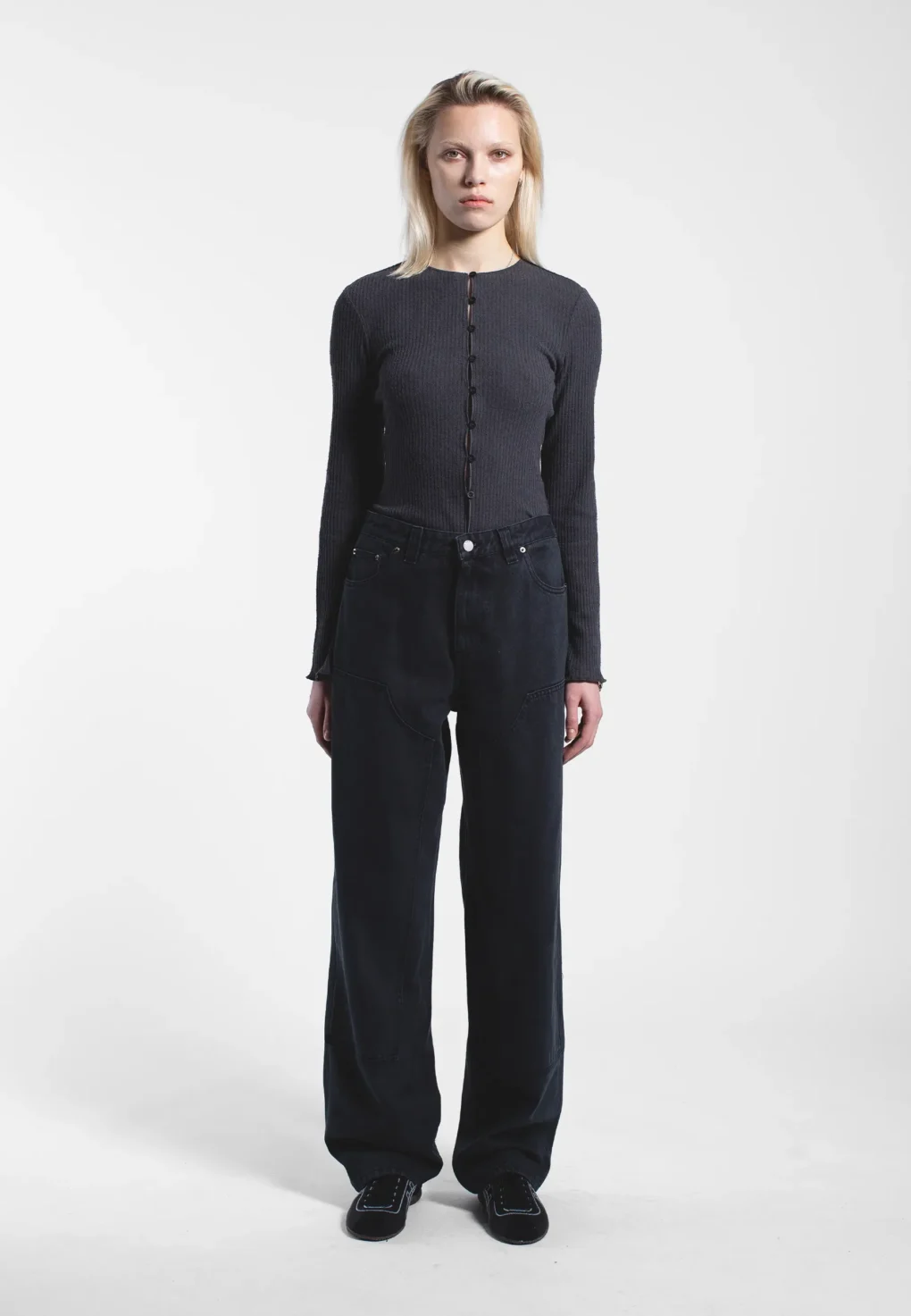 dr-denim-jena-double-knee-dark-grey-pants2 γυναικείο τζιν παντελόνι σε μαύρο χρώμα από την dr denim, jena double knee dark grey pants