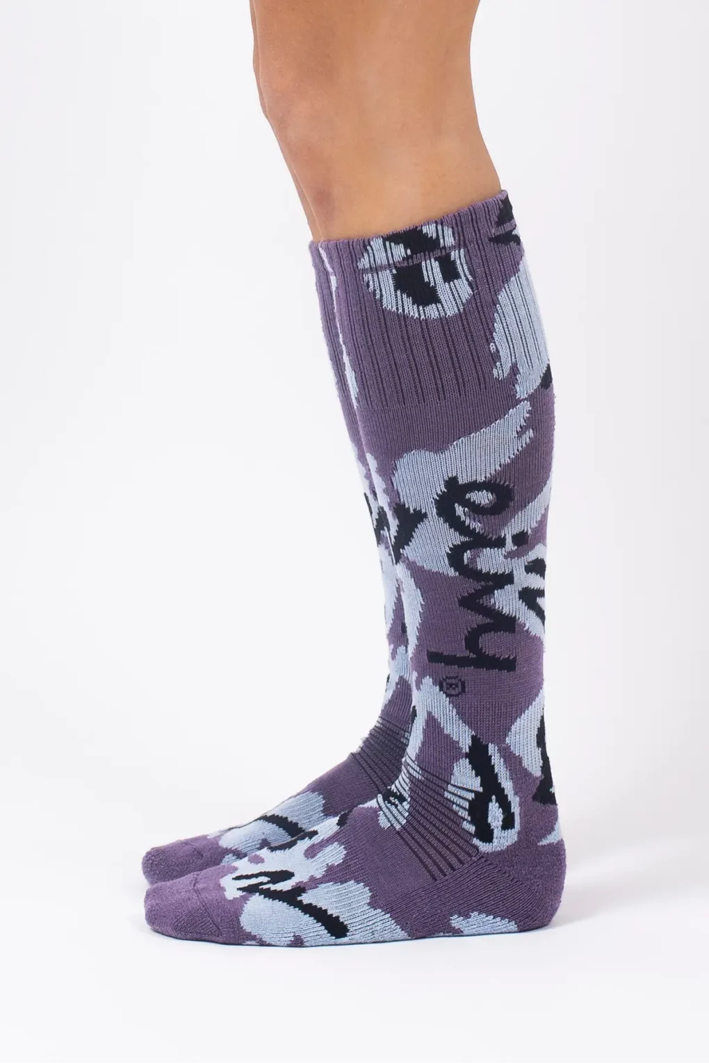 γυναικείες ισοθερμικές κάλτσες σε μωβ χρώμα από την eivy, cheerleader wool socks
