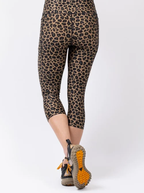 γυναικείο κολάν 3/4 με λεοπάρ σχέδιο από την eivy, pocket tights 3/4
