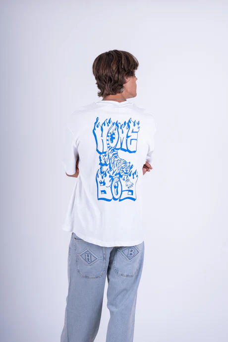 ανδρική κοντομάνικη μπλούζα σε λευκό χρώμα με τύπωμα στο μπροστινό και πίσω μέρος από την homeboy, tattoo tiger t-shirt