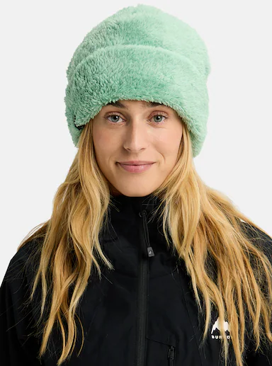 γούνινος σκούφος σε πράσινο χρώμα από την burton, high pile beanie soft sage