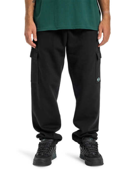 ανδρική φόρμα παντελόνι σε μαύρο χρώμα και με τσέπες από την dc shoes, carry on joggers