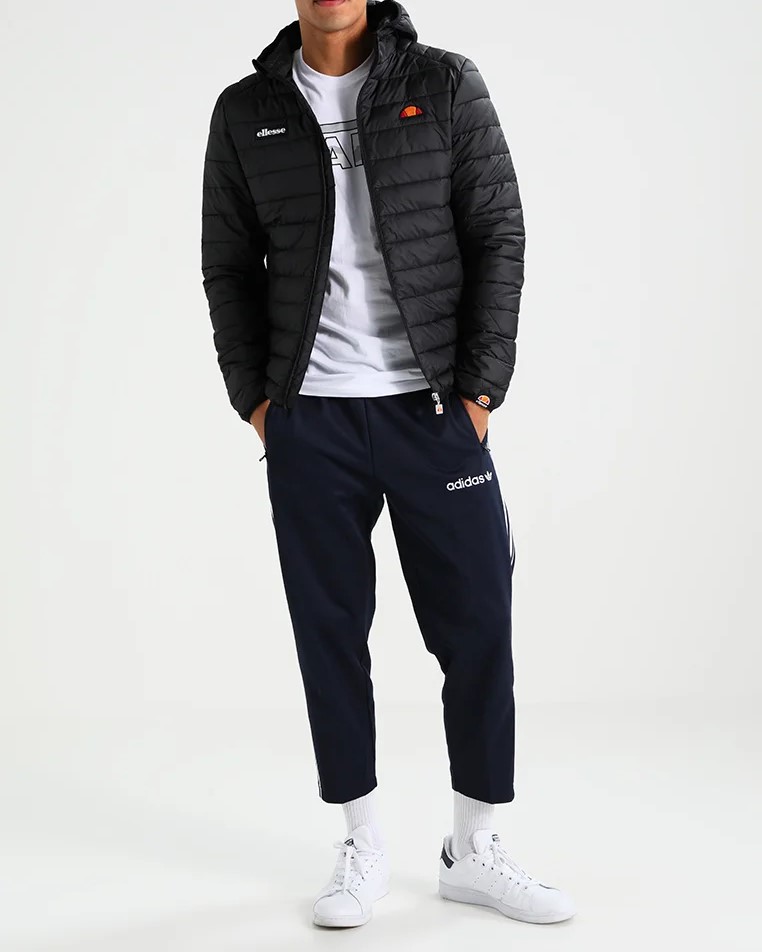 ανδρικό μπουφάν σε μαύρο χρώμα από την ellesse, lombardy padded jacket