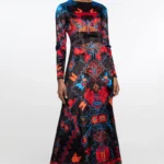 γυναικείο μακρύ βελούδινο φόρεμα με ιδιαίτερο σχέδιο από την peace and chaos, chronicle long dress