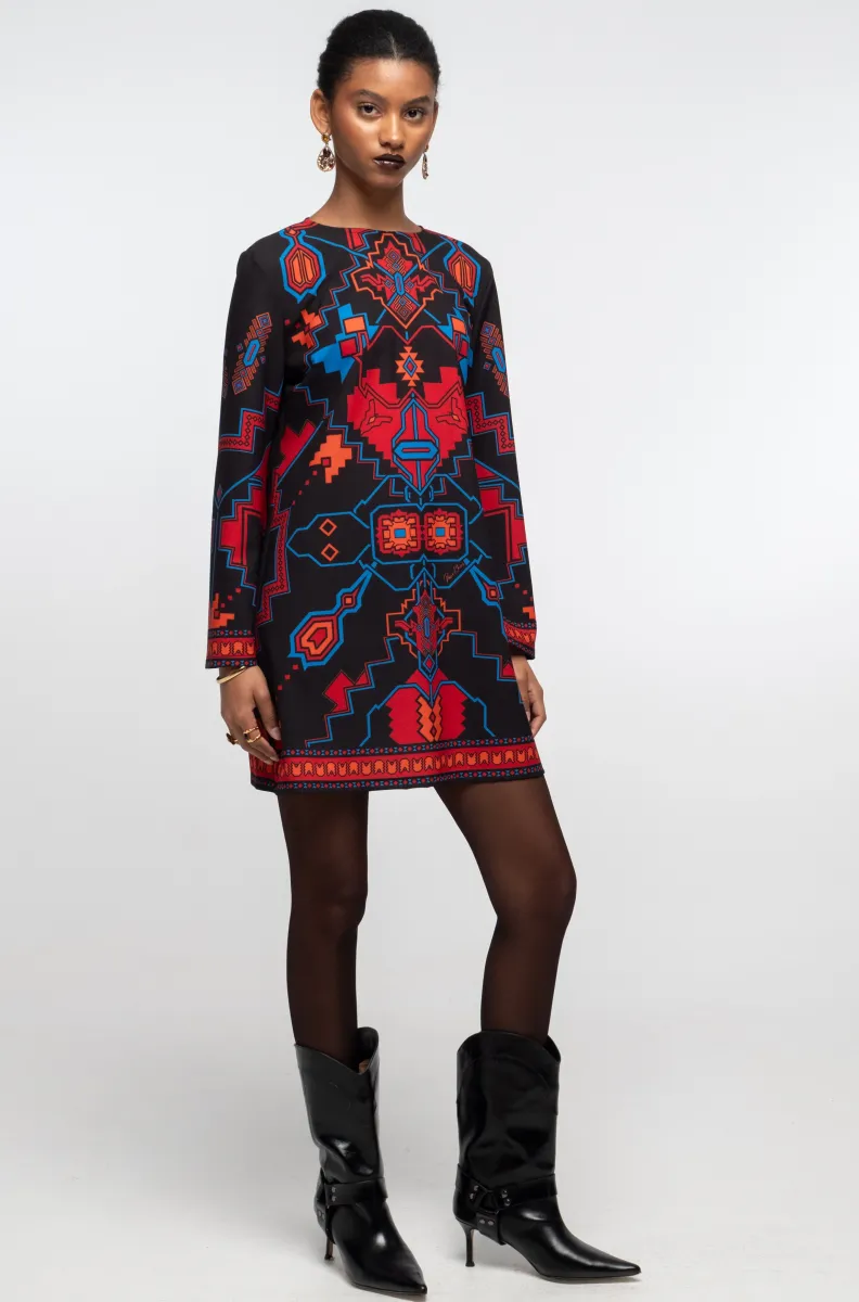 γυναικείο κοντό φόρεμα με διάφορα μοτίβα από την peace and chaos, chronicle short dress