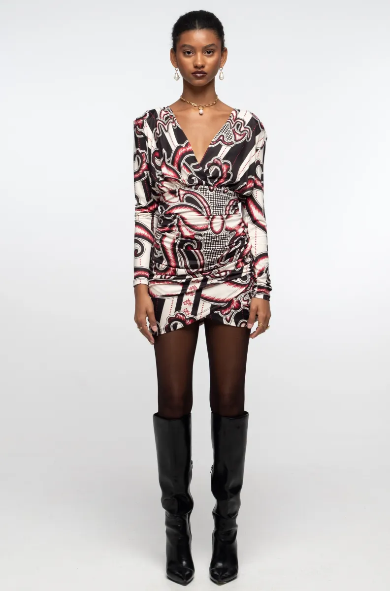 γυναικείο κοντό φόρεμα με ιδιαίτερο σχέδιο από την peace and chaos, lyrical short dress