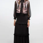 γυναικείο γιλέκο με ιδιαίτερο σχέδιο από την peace and chaos, lyrical vest