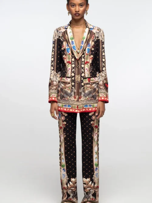γυναικείο βελούδινο σακάκι με μαύρο χρώμα και διάφορα χρώματα από την peace and chaos, opulence blazer