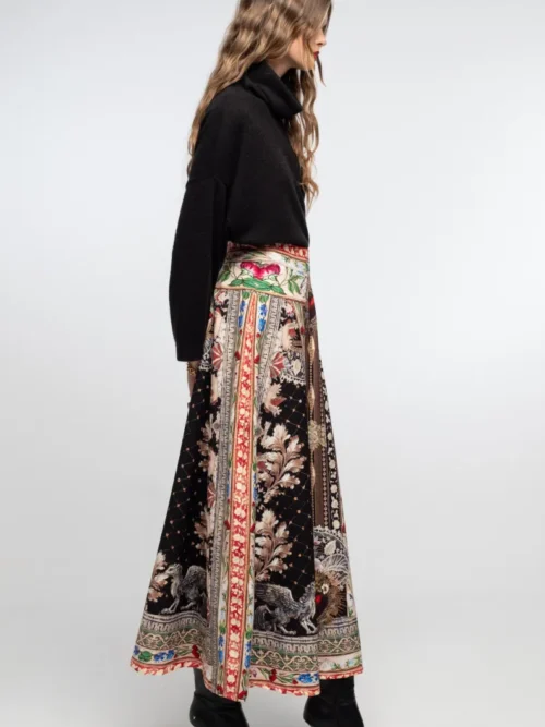 γυναικεία μακριά φούστα με διάφορα σχέδια από την peace and chaos, opulence long skirt