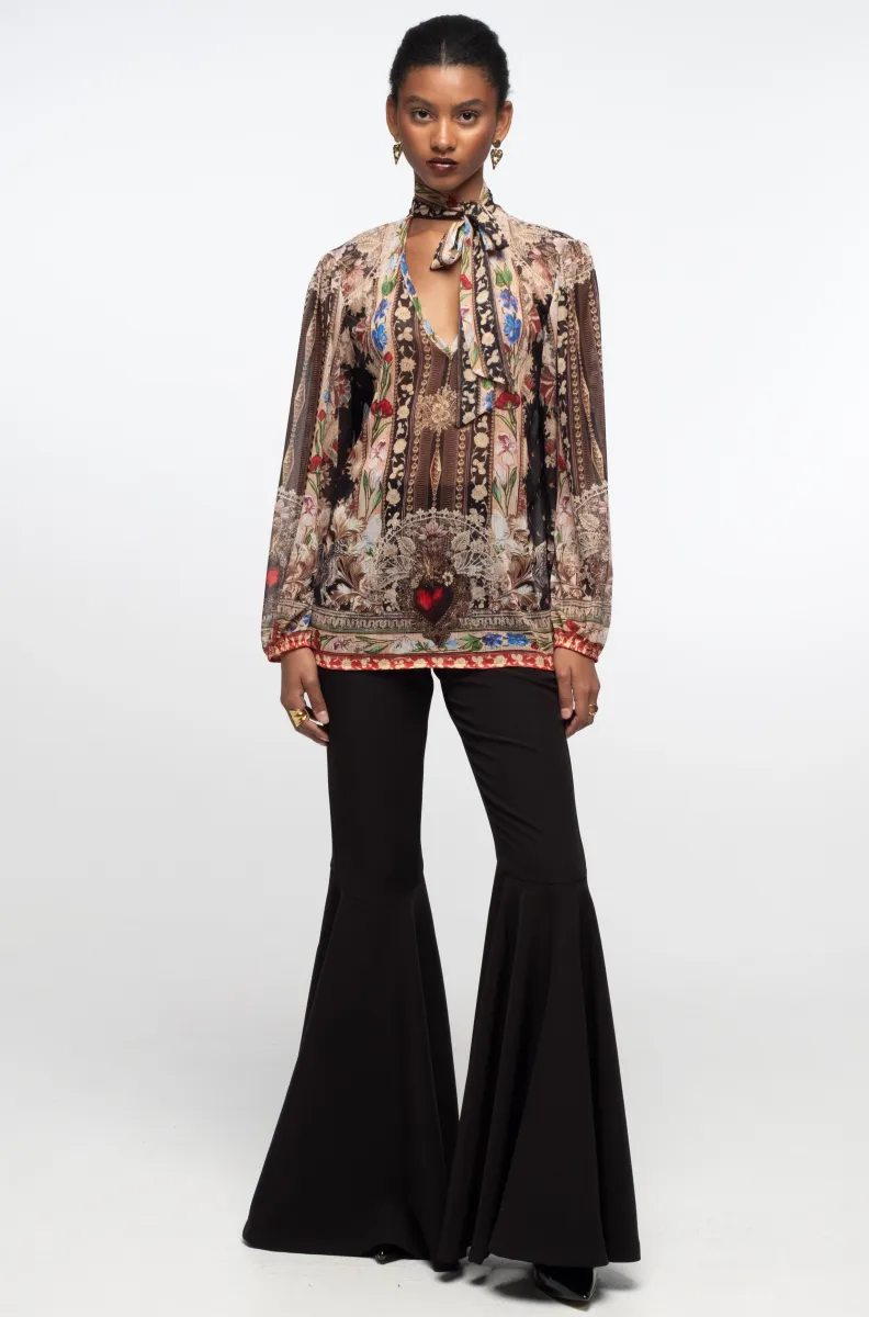 γυναικείο διάφανο πουκάμισο με διάφορα σχέδια από την peace and chaos, opulence top