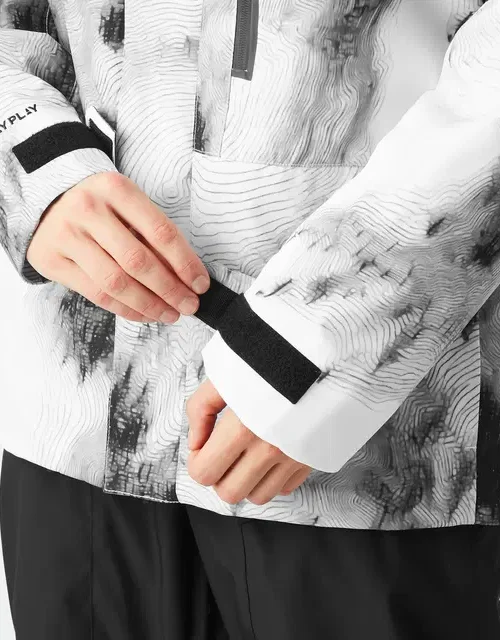 ανδρικό τεχνικό μπουφάν με ασπρόμαυρα χρώματα από την Picture, jomoh jacket snowy pine print