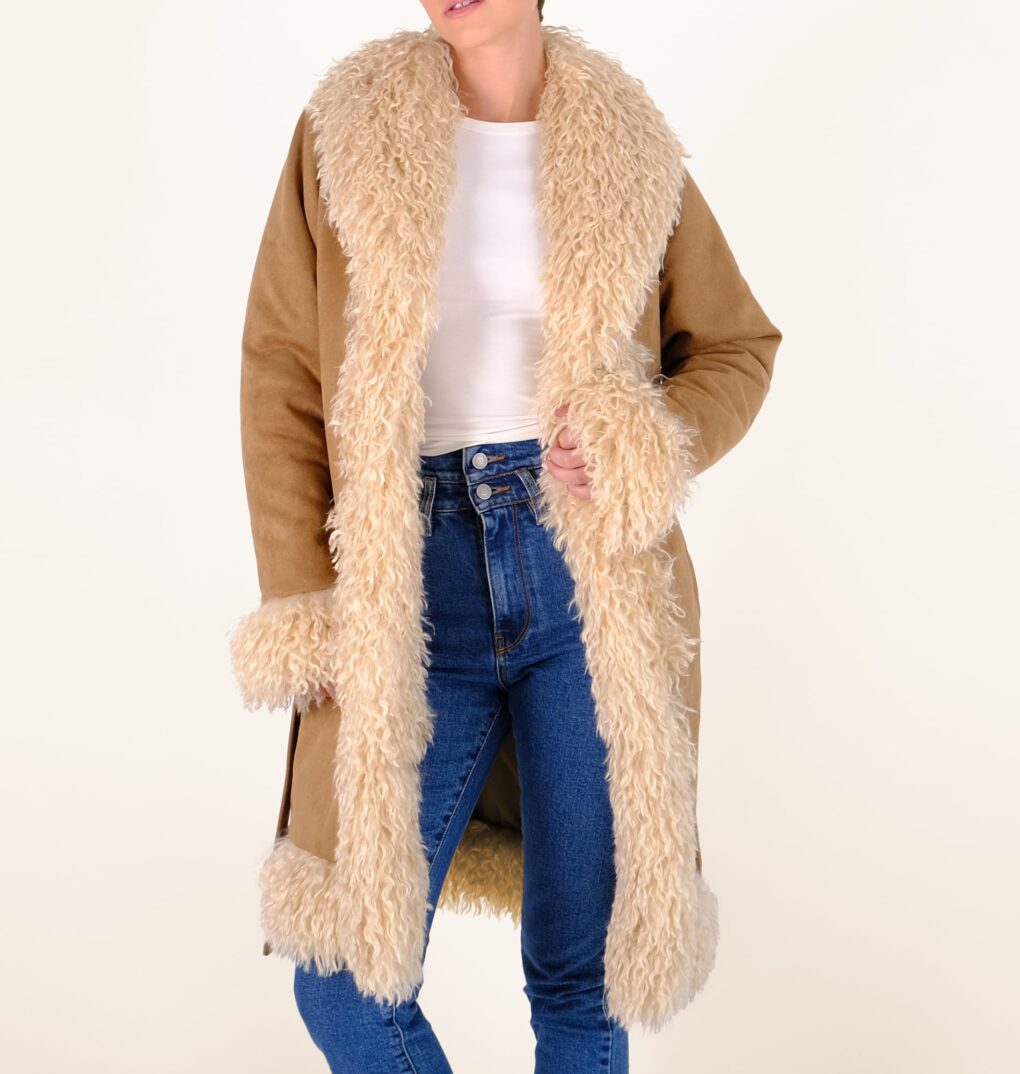 γυναικείο παλτό με γούνα σε καφέ χρώμα από την salt and pepper, romina coat