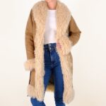 γυναικείο παλτό με γούνα σε καφέ χρώμα από την salt and pepper, romina coat