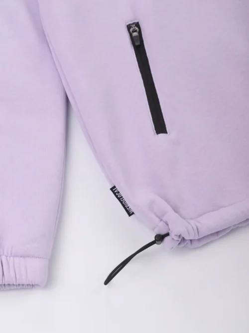 φούτερ σε λιλά χρώμα με τυπώματα από την we ride local, big shot lilac hoodie