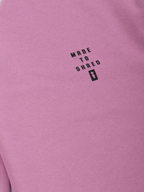 φούτερ χωρίς κουκούλα σε ροζ χρώμα με τύπωμα στο μπροστινό και πίσω μέρος από την we ride local, division dusty rose crewneck