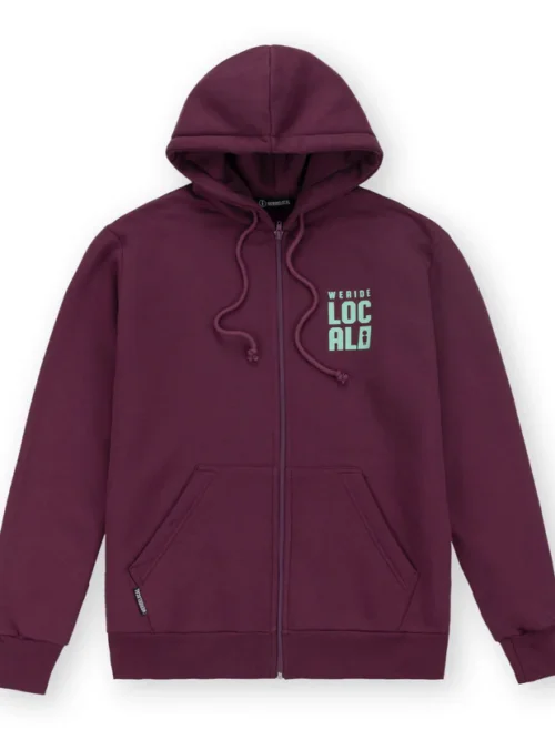 φούτερ ζακέτα σε μπορντό χρώμα με τυπωμένη λεπτομερεια στο πάνω μέρος από την we ride local, division eggplant zipped hoodie