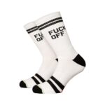 κάλτσες σε λευκό χρώμα με επιγραφή από την bee unusual, fuck off socks