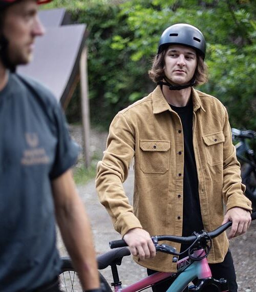 ανδρικό κοτλέ, αδιάβροχο πουκάμισο σε κάμελ χρώμα από την horsefeathers, dough shirt