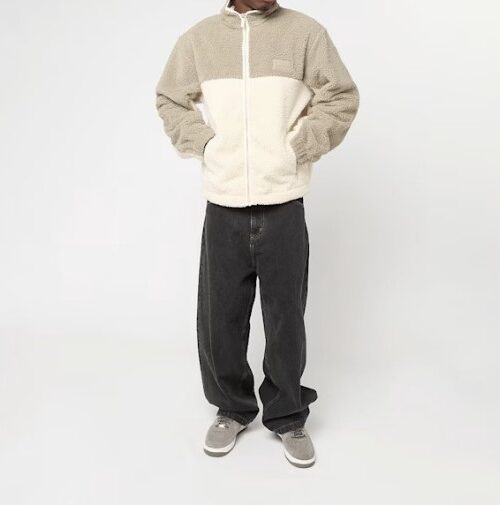 γούνινη ζακέτα με διχρωμία σε μπεζ και άσπρο χρώμα από την karl kani, signature rubber patch teddy zip jacket