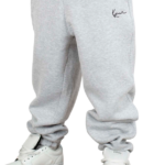 ανδρική φόρμα παντελόνι σε γκρι χρώμα από την karl kani, small signature essential baggy sweatpants