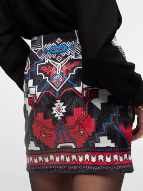 γυναικεία κοντή φούστα με πούλιες και διάφορα σχέδια από την peace and chaos, legacy mini skirt
