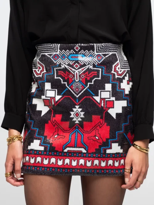 γυναικεία κοντή φούστα με πούλιες και διάφορα σχέδια από την peace and chaos, legacy mini skirt