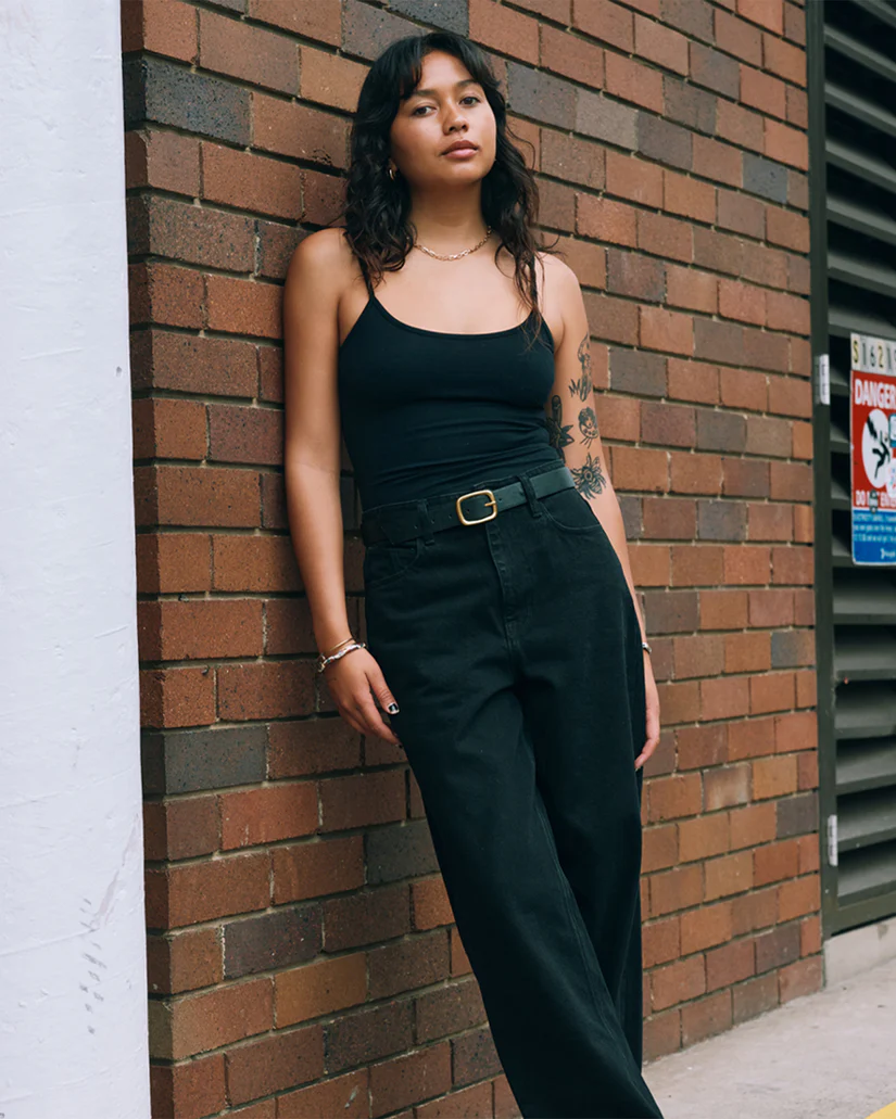 γυναικείο μαύρο τζιν παντελόνι σε ίσια γραμμή από την volcom, weelow II jeans